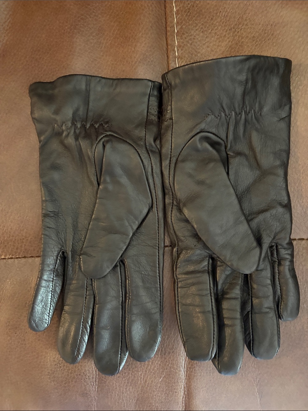Ralph Lauren Brown Leather Embossed Detail Gloves - Picture 8 of 11